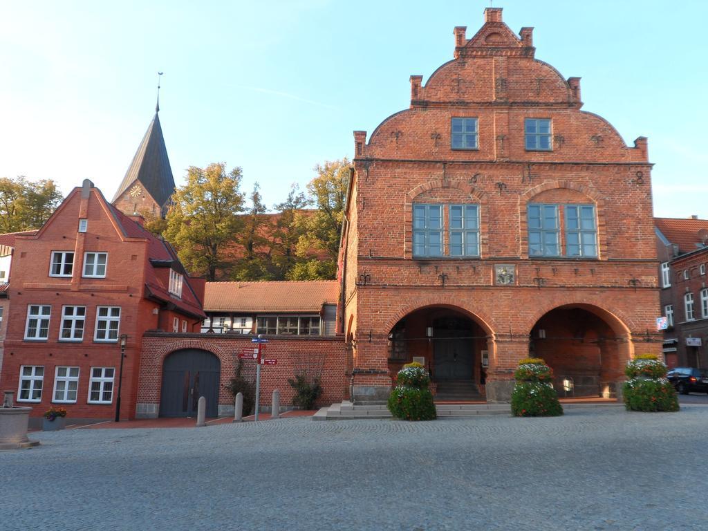 Ostseenaehe Homestay Gadebusch ภายนอก รูปภาพ